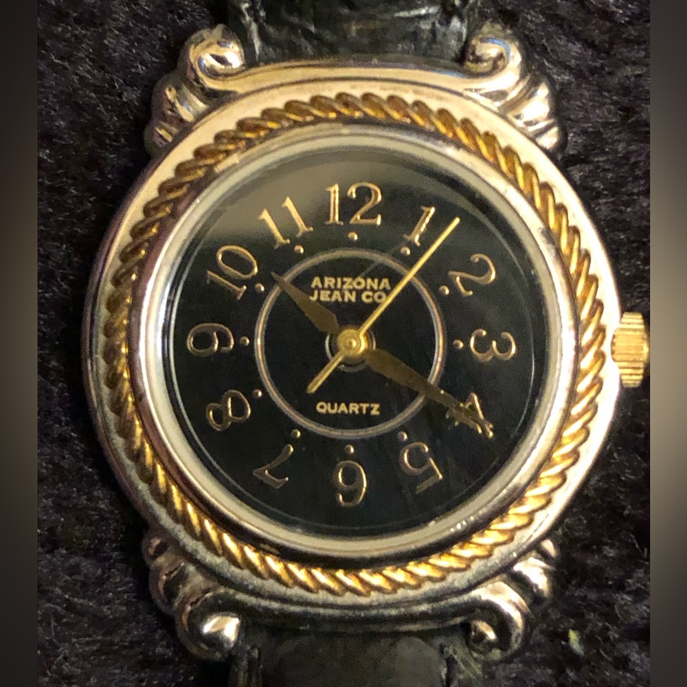 Arizona Jean watch in good used condition